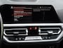 BMW 3-Serie Touring 320i Business Edition 1e-Eig. & Dealer-Onderh. BOVAG-Garantie. NL-Auto.