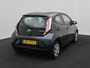 Toyota Aygo 1.0 VVT-i x-play | Achteruitrijcamera | Climate Control | Cruise Control |