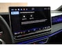 Volkswagen Tiguan 1.5 eHybrid 204pk R-Line Edition Black Style Panoramadak Trekhaak 360Camera Stoelverwarming Virtual Cockpit Navigatie