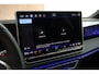 Volkswagen Tiguan 1.5 eHybrid 204pk R-Line Edition Black Style Panoramadak Trekhaak 360Camera Stoelverwarming Virtual Cockpit Navigatie