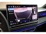 Volkswagen Tiguan 1.5 eHybrid 204pk R-Line Edition Black Style Panoramadak Trekhaak 360Camera Stoelverwarming Virtual Cockpit Navigatie
