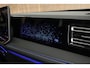 Volkswagen Tiguan 1.5 eHybrid 204pk R-Line Edition Black Style Panoramadak Trekhaak 360Camera Stoelverwarming Virtual Cockpit Navigatie