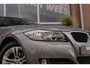 BMW 3-Serie 318i | 1e eigenaar | NL auto | Sportstoelen | Xenon | Stoelverwarming | Sportstuur | Cruise control | Navigatie | Bluetooth | Climate control | PDC | Regensensor