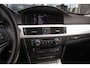 BMW 3-Serie 318i | 1e eigenaar | NL auto | Sportstoelen | Xenon | Stoelverwarming | Sportstuur | Cruise control | Navigatie | Bluetooth | Climate control | PDC | Regensensor