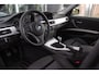 BMW 3-Serie 318i | 1e eigenaar | NL auto | Sportstoelen | Xenon | Stoelverwarming | Sportstuur | Cruise control | Navigatie | Bluetooth | Climate control | PDC | Regensensor