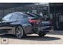 BMW 3-Serie 320i M-Sport | Head-up | Leer | NL auto