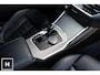 BMW 3-Serie 320i M-Sport | Head-up | Leer | NL auto