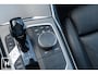 BMW 3-Serie 320i M-Sport | Head-up | Leer | NL auto