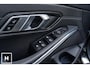 BMW 3-Serie 320i M-Sport | Head-up | Leer | NL auto