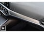 BMW 3-Serie 320i M-Sport | Head-up | Leer | NL auto