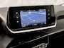 Peugeot 208 1.2 PureTech Sport (APPLE CARPLAY, GROOT NAVI, CRUISE, SPORTSTOELEN, LANE ASSIST, NIEUWSTAAT)