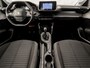 Peugeot 208 1.2 PureTech Sport (APPLE CARPLAY, GROOT NAVI, CRUISE, SPORTSTOELEN, LANE ASSIST, NIEUWSTAAT)
