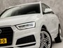 Audi Q3 1.4 TFSI CoD S-LIne Sport 150Pk Automaat (2X S-LINE, NAVIGATIE, LEDER, STOELVERWARMING, SPORTSTOELEN, GETINT GLAS, TREKHAAK, NIEUWE APK, NIEUWSTAAT)