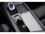 Volvo XC60 T6 PLUG-IN HYBRID AWD ULTIMATE BLACK EDITION -PANO.DAK|BOWERS&WILKINS|LUCHTVERING|360°CAM|GETINT.GLAS|HEAD-UP DISP.|SPORTSTOELEN|21"