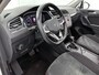 Volkswagen Tiguan 1.4 TSI eHybrid R-Line Business+ | Automaat | Adaptive cruise | CarPlay | Camera | Panoramadak | Trekhaak | BTW