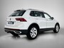 Volkswagen Tiguan 1.4 TSI eHybrid R-Line Business+ | Automaat | Adaptive cruise | CarPlay | Camera | Panoramadak | Trekhaak | BTW