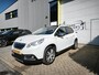 Peugeot 2008 1.6 VTi Féline Panorama Trekhaak Navigatie Airco