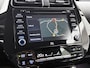Toyota Prius 1.8 Executive | BTW voertuig | Dealer onderhouden | 360 Camera | Head-Up Display | dodehoekdetectie | Head-up Display | Parkeersensoren voor+achter met assistent | Navigatie | Stoelverwarming | Cruise cont Onderweg-naar-dealer