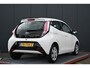 Toyota Aygo 1.0 VVT-i x-play camera