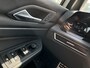 Volkswagen Golf 1.4 eHybrid GTE / Navigatie / Stoel+stuur verwarming / Navigatie / App connect / Parkeersensoren V+A / P4