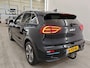 Kia Niro EV E-Niro 64 kWh 204pk Edition Fase 3 | SOH 100% | Trekhaak | Stuur- en Stoelverwarming | Apple CarPlay | PDC | Camera | 17"| DAB