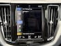 Volvo XC60 2.0 Recharge T6 AWD R-Design | Panoramadak | Elektrisch Wegklapbare Trekhaak | Harman/Kardon | Head Up Display | Adaptive Cruise Control | Luchtvering | PDC V+A | Camera | Elek. bestuurdersstoel