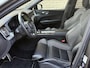 Volvo XC60 2.0 Recharge T6 AWD R-Design | Panoramadak | Elektrisch Wegklapbare Trekhaak | Harman/Kardon | Head Up Display | Adaptive Cruise Control | Luchtvering | PDC V+A | Camera | Elek. bestuurdersstoel
