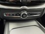 Volvo XC60 2.0 Recharge T6 AWD R-Design | Panoramadak | Elektrisch Wegklapbare Trekhaak | Harman/Kardon | Head Up Display | Adaptive Cruise Control | Luchtvering | PDC V+A | Camera | Elek. bestuurdersstoel | Elektrische achterklep |