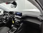 Peugeot 208 Allure 100pk | Navigatie via draadloze Apple Carplay / Android Auto | Climate Control | Cruise Control | Parkeersensoren v+a | Armsteun | Digitaal instrumentenpaneel | DAB+ radio | Led koplampen | Donker getint glas | 16" lichtmetalen velgen |