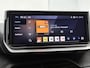 Peugeot 208 Allure 100pk | Navigatie via draadloze Apple Carplay / Android Auto | Climate Control | Cruise Control | Parkeersensoren v+a | Armsteun | Digitaal instrumentenpaneel | DAB+ radio | Led koplampen | Donker getint glas | 16" lichtmetalen velgen |