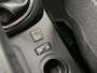 Renault Captur 0.9 TCe Intens Navi | 17" | Stoelverwarming | Camera | Bluetooth | 100% elk jaar Dealer onderhouden!