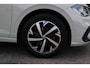Volkswagen Polo 1.0 TSI 95pk Life / Navigatie by App-Connect / Parkeersensoren / LM 16'' / LED / Digital cockpit
