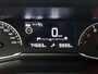 Peugeot 2008 1.2 Active 100pk | Stoelverwarming | Apple Carplay/Android Auto | Airco | Cruise Control | Parkeersensoren |