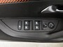 Peugeot 2008 1.2 Active 100pk | Stoelverwarming | Apple Carplay/Android Auto | Airco | Cruise Control | Parkeersensoren |
