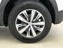 Peugeot 2008 1.2 Active 100pk | Stoelverwarming | Apple Carplay/Android Auto | Airco | Cruise Control | Parkeersensoren |