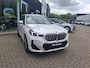 BMW X1 xDrive25e | M-SPORT | PANO-SCHUIFDAK | LEER | 360 CAMERA | STOELVERWARMING | HEAD-UP