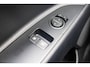Kia Stonic 1.0 T-GDi 120pk AUT DynamicLine | Achteruitrijcamera | Cruise Control | All-Season Banden