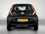 Toyota Aygo 1.0 VVT-i x-play | Dealer onderhouden | Apple CarPlay/Android Auto | achteruitrijcamera | Airco |