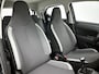 Toyota Aygo 1.0 VVT-i x-play | Dealer onderhouden | Apple CarPlay/Android Auto | achteruitrijcamera | Airco |