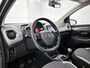 Toyota Aygo 1.0 VVT-i x-play | Dealer onderhouden | Apple CarPlay/Android Auto | achteruitrijcamera | Airco | Onderweg-naar-dealer