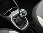 Toyota Aygo 1.0 VVT-i x-play | Dealer onderhouden | Apple CarPlay/Android Auto | achteruitrijcamera | Airco | Onderweg-naar-dealer