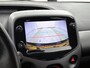 Toyota Aygo 1.0 VVT-i x-play | Dealer onderhouden | Apple CarPlay/Android Auto | achteruitrijcamera | Airco | Onderweg-naar-dealer