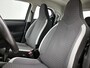 Toyota Aygo 1.0 VVT-i x-play | Dealer onderhouden | Apple CarPlay/Android Auto | achteruitrijcamera | Airco |