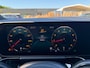 Mercedes-Benz B-klasse 180 Business Solution AMG | 12MND GARANTIE | AUTOMAAT | LED | CRUISE | CARPLAY | DAB | AIRCO | STOELVERWM. |