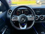 Mercedes-Benz B-klasse 180 Business Solution AMG | 12MND GARANTIE | AUTOMAAT | LED | CRUISE | CARPLAY | DAB | AIRCO | STOELVERWM. |