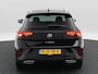Volkswagen T-Roc 1.5 TSi 150 Pk Automaat R-Line | Trekhaak | Stoelverwarming | Camera | Climatronic | Adaptive cruise | Carplay | Navigatie | 17 Inch | 16.410 Km !!