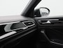 Volkswagen T-Roc 1.5 TSi 150 Pk Automaat R-Line | Trekhaak | Stoelverwarming | Camera | Climatronic | Adaptive cruise | Carplay | Navigatie | 17 Inch | 16.410 Km !!