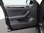 Volkswagen T-Roc 1.5 TSi 150 Pk Automaat R-Line | Trekhaak | Stoelverwarming | Camera | Climatronic | Adaptive cruise | Carplay | Navigatie | 17 Inch | 16.410 Km !!