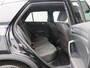Volkswagen T-Roc 1.5 TSi 150 Pk Automaat R-Line | Trekhaak | Stoelverwarming | Camera | Climatronic | Adaptive cruise | Carplay | Navigatie | 17 Inch | 16.410 Km !!