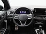 Volkswagen T-Roc 1.5 TSi 150 Pk Automaat R-Line | Trekhaak | Stoelverwarming | Camera | Climatronic | Adaptive cruise | Carplay | Navigatie | 17 Inch | 16.410 Km !!